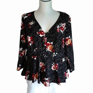 TORRID • size 00 stretchy floral top long sleeve flowy ruffles women's black